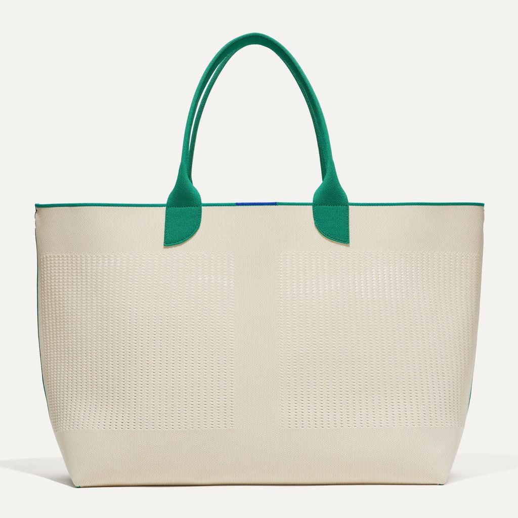 The Lightweight Mega Tote