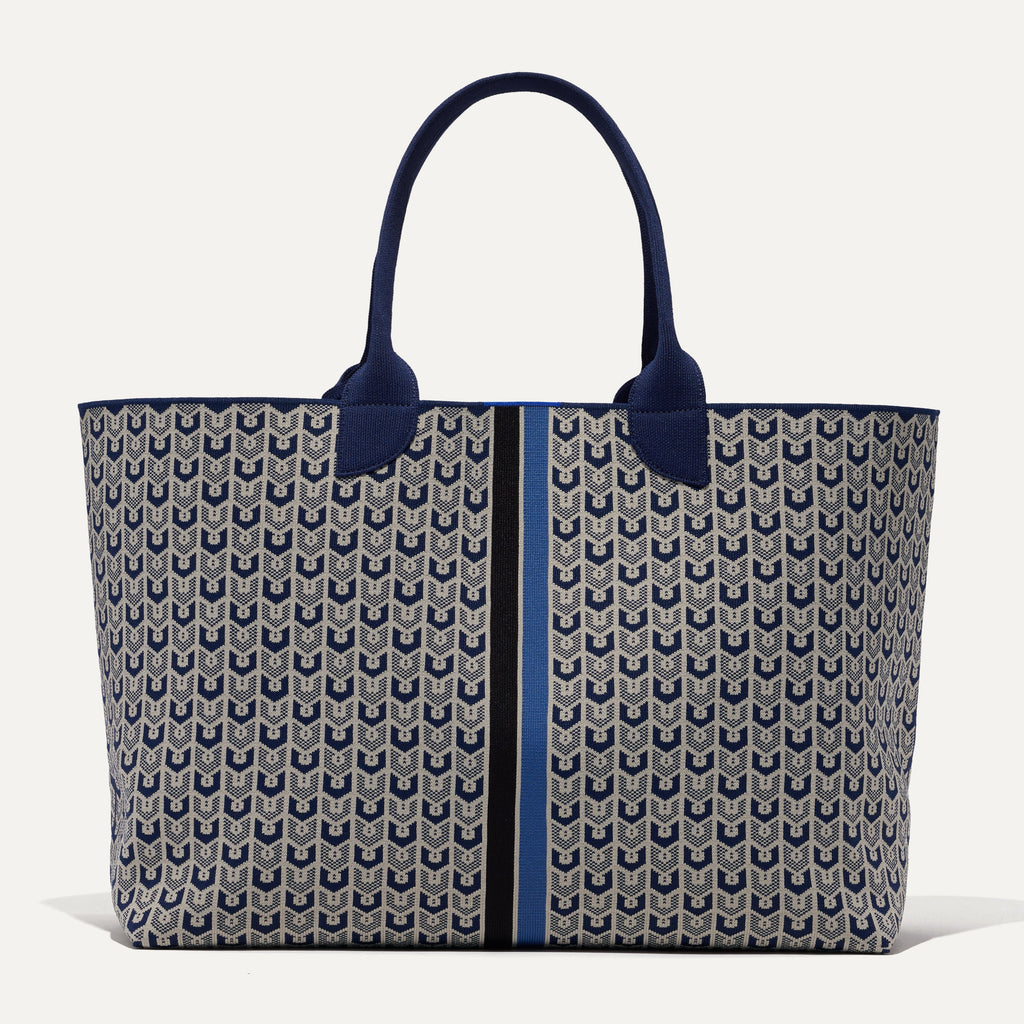 The Lightweight Mega Tote