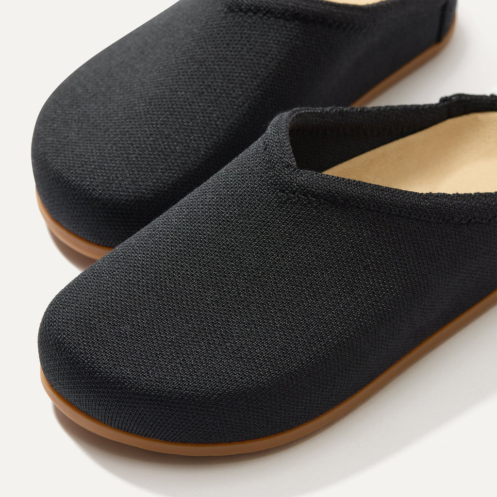 The Casual Clog - Black