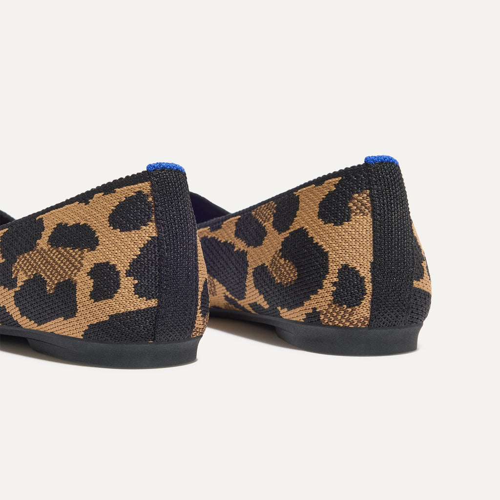 The Max Square - Amber Cat