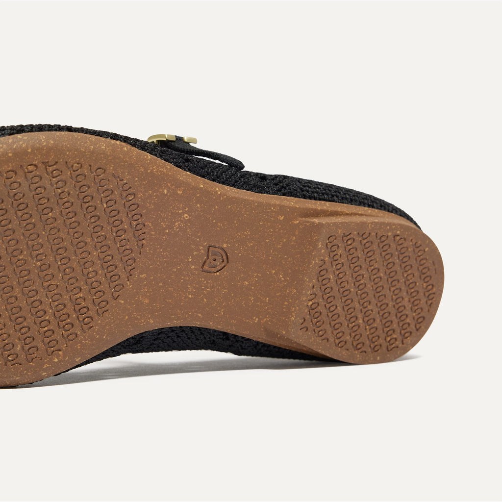 The Point Mary Jane II - Black Crochet