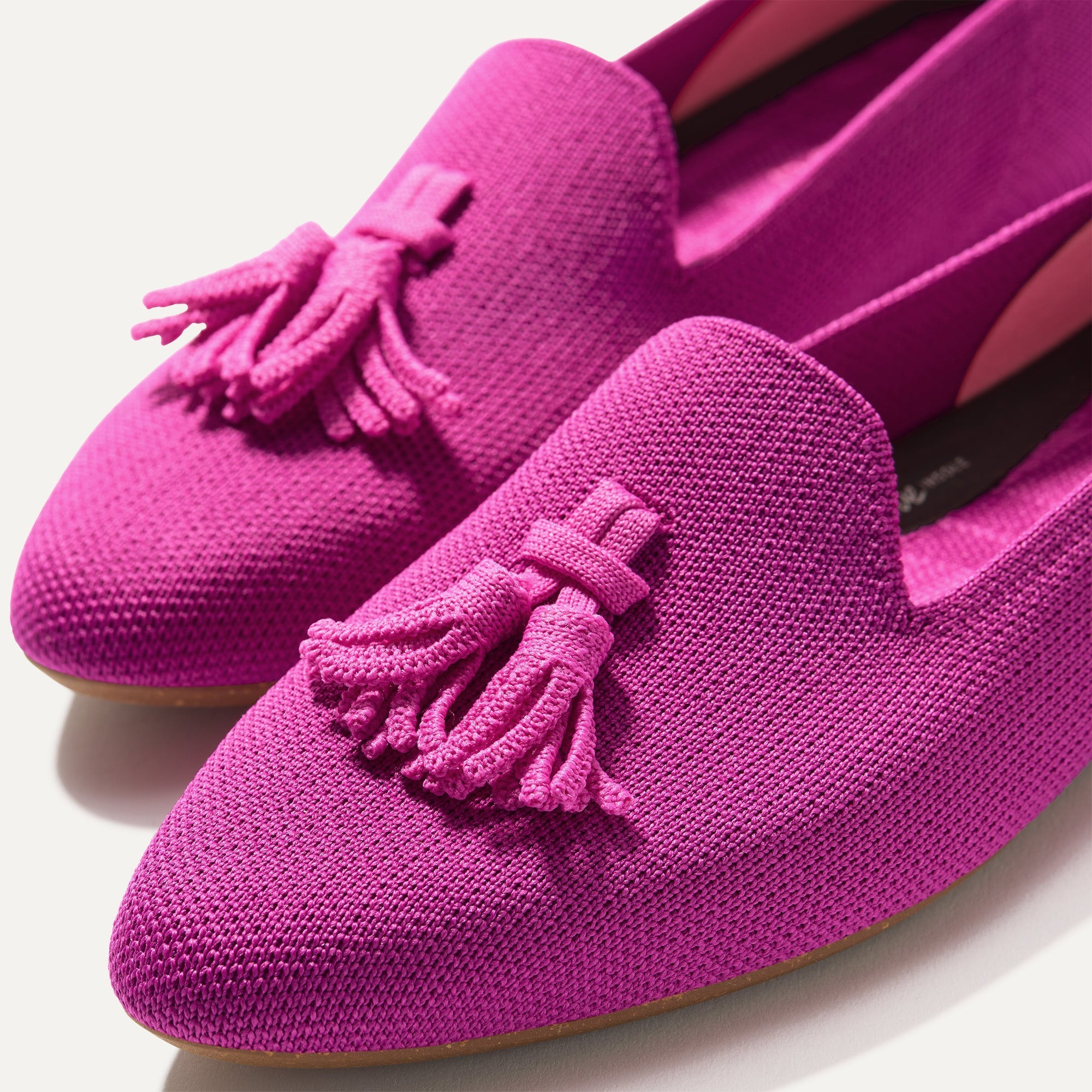 The Almond Tassel Loafer - Pink Bramble