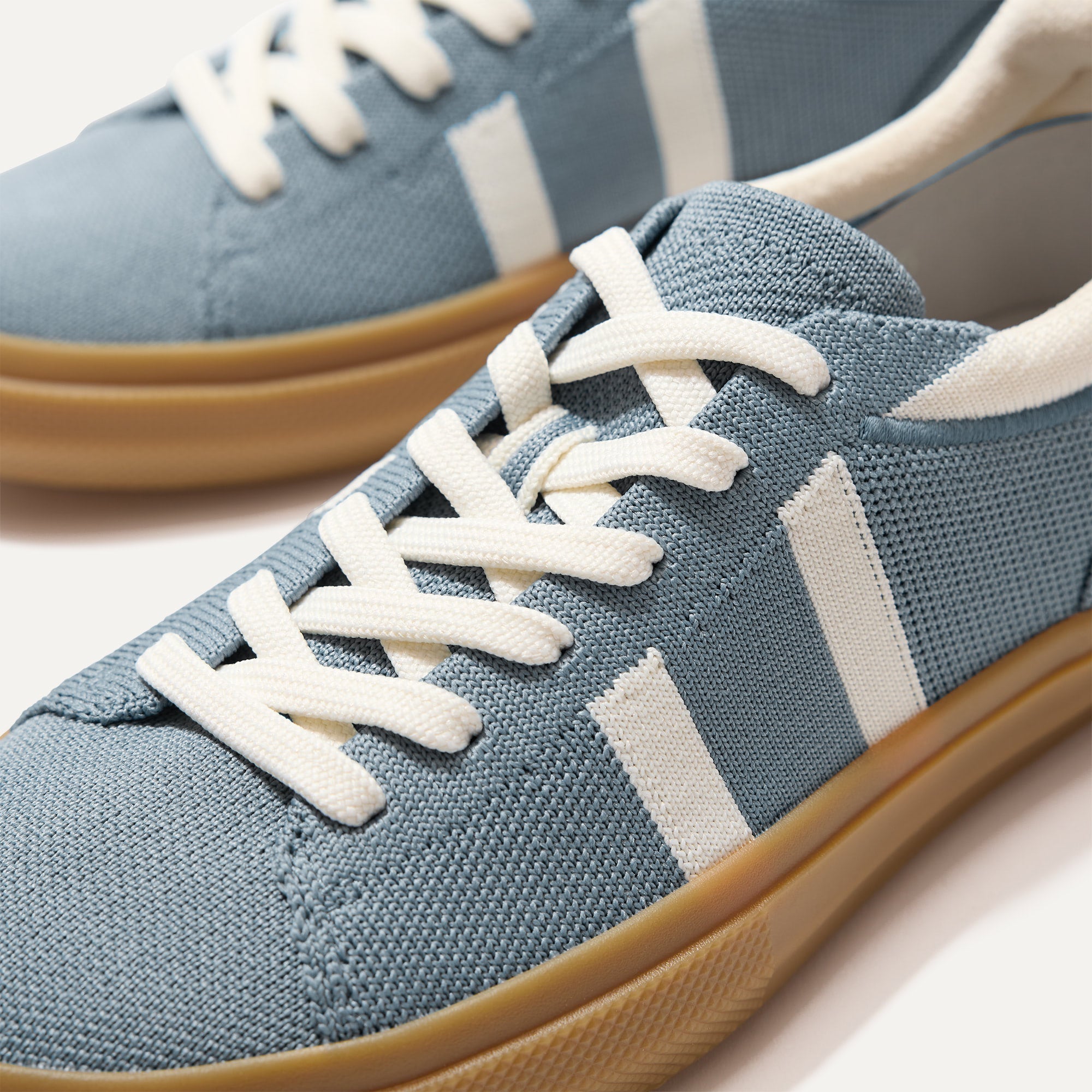 The Women's RS02 Sneaker - Blue Blitz
