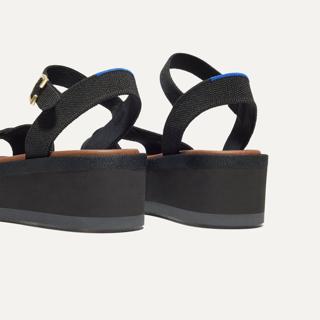 The Criss–Cross Lightweight Wedge Sandal - Black