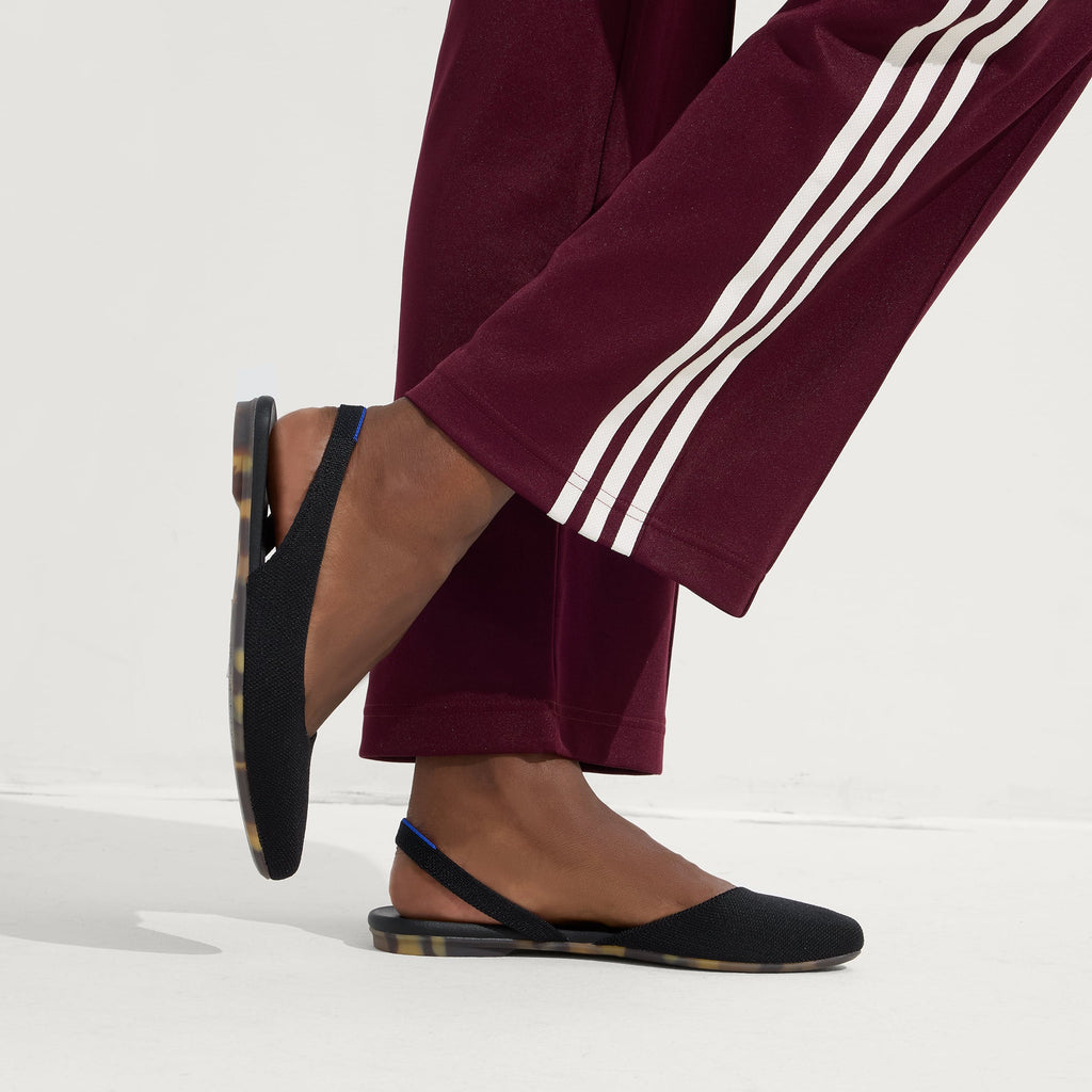 The Almond Slingback - Black