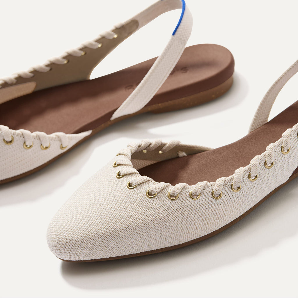 The Almond Slingback - Eyelet Ivory