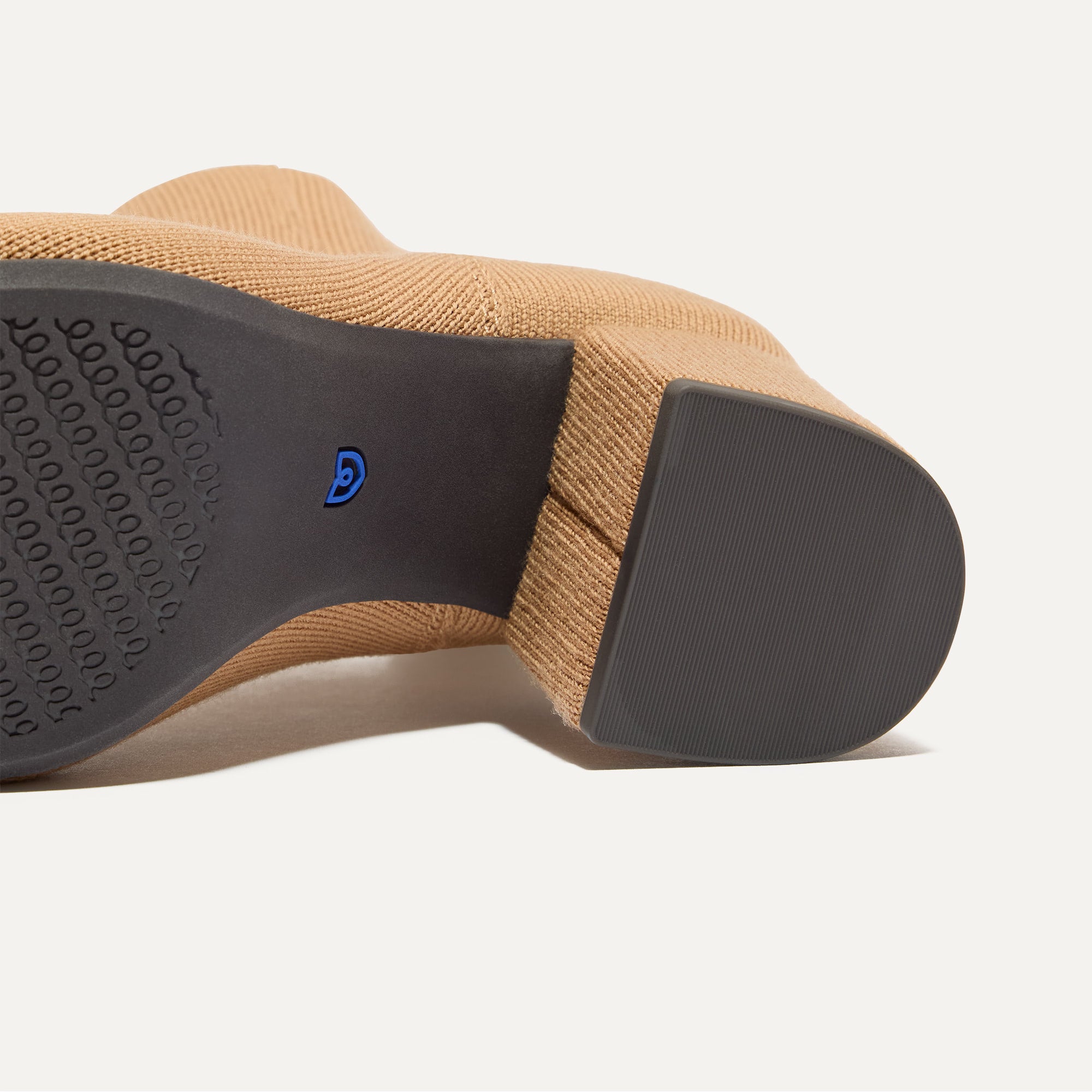 The High Classic Boot - Tobacco