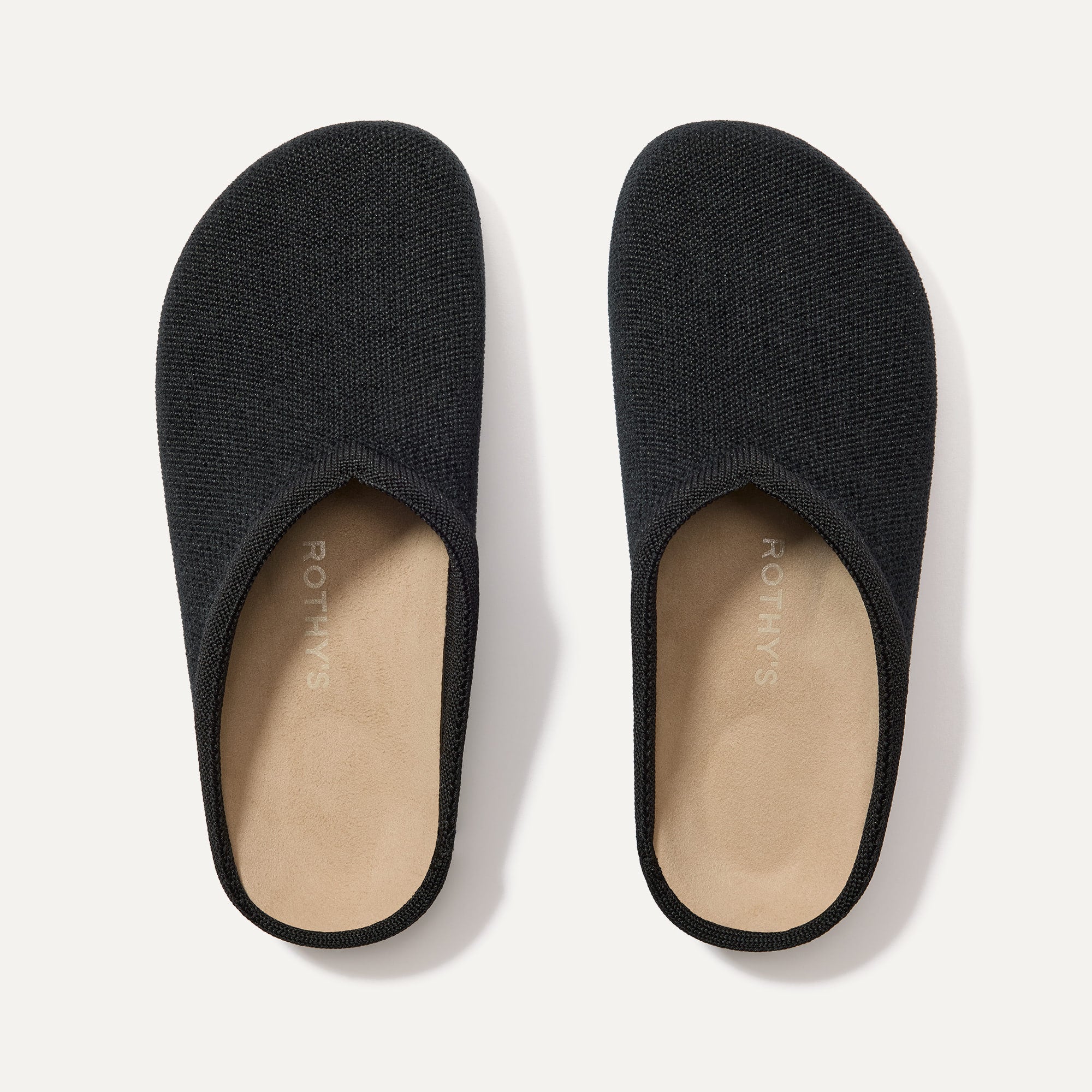 The ReVelvet™ Casual Clog - ReVelvet™ Black