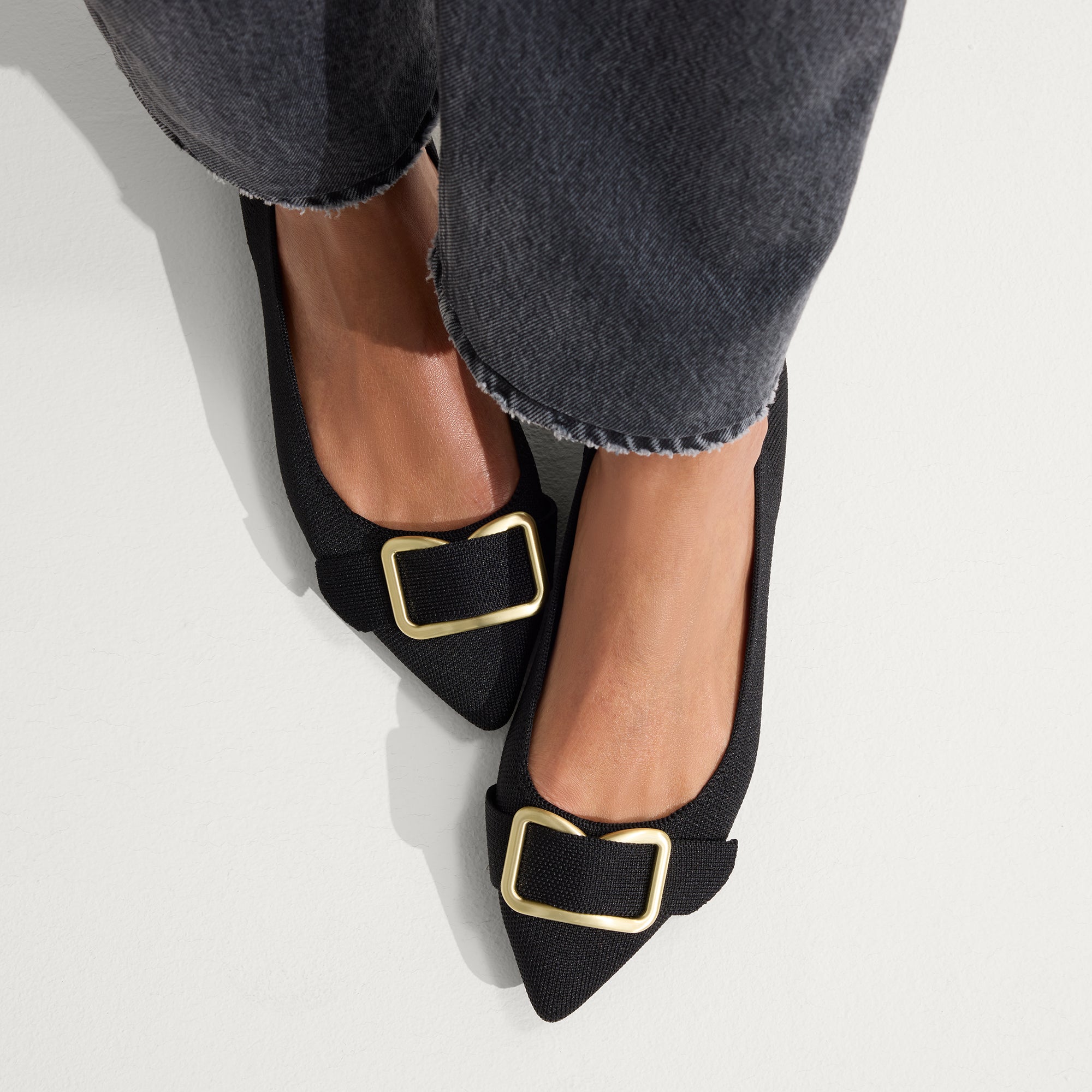 The Emblem Point II - Black